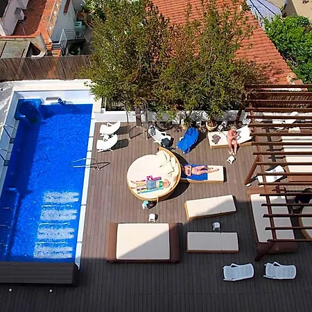 Platjador 3*